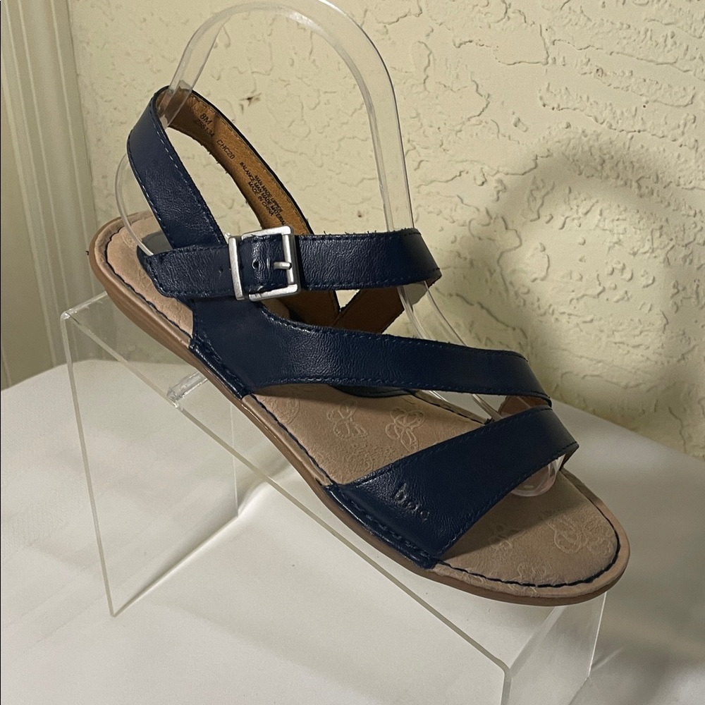 BOC ANCKLE STRAP Women's Navy Sandals size: 8M - Picture 3 of 9